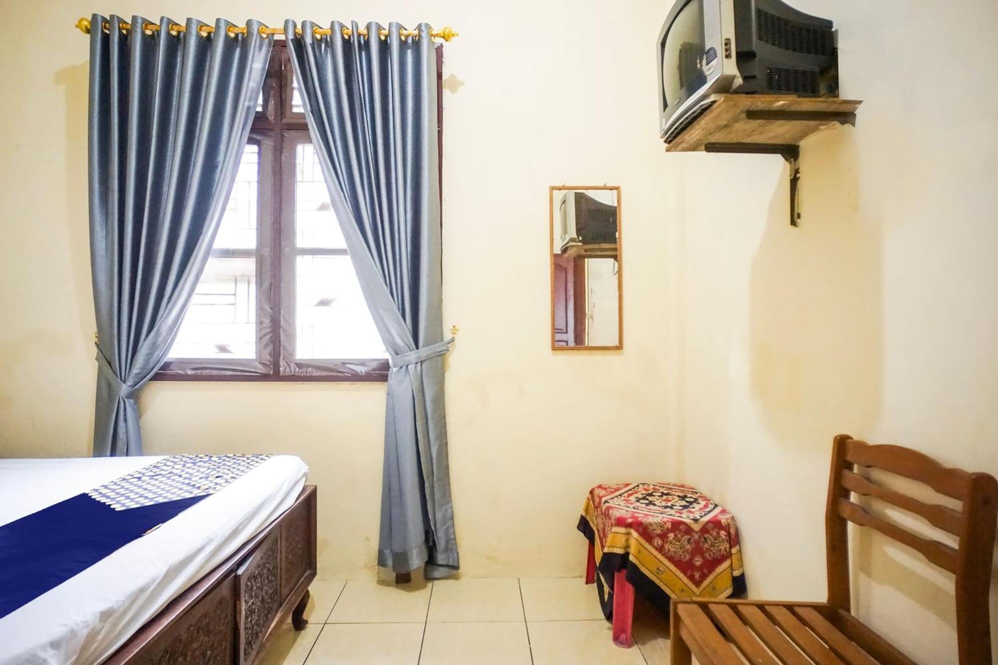 Oyo 931o12 Tamara Syariahnearmasjid Raya 2*